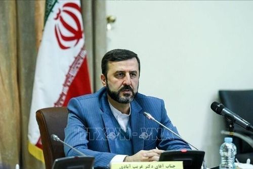 Iran cảnh báo khả năng rút khỏi Hiệp ước không phổ biến vũ khí hạt nhân