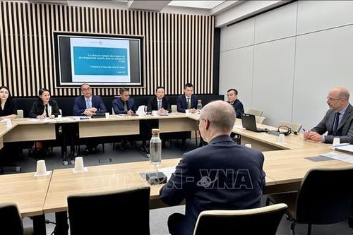 Kiểm toán Nhà nước Việt Nam thăm và làm việc song phương tại Tòa Thẩm kế Pháp