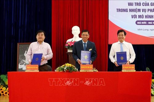 Xây dựng mối liên kết 'Nhà trường - Nhà nước - Doanh nghiệp' phát triển nguồn nhân lực