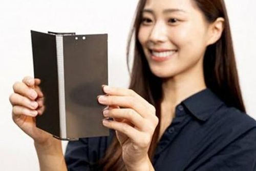 Màn hình Galaxy Z Fold7 bền 10 năm là chiêu trò marketing của Samsung?
