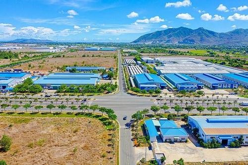 Nguồn thu cho thuê đất KCN giảm, Sonadezi Châu Đức kinh doanh ra sao trong quý II?