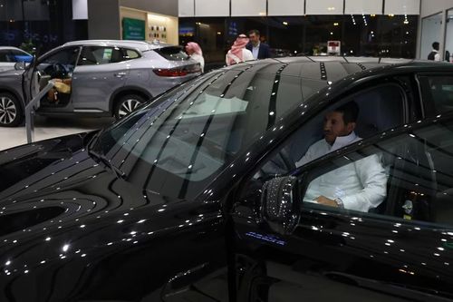 Quốc gia 'vua dầu mỏ' đang chuyển đổi sang EV như thế nào?