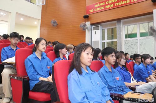 250 đoàn viên thanh niên được tập huấn tuyên truyền chính sách giảm nghèo