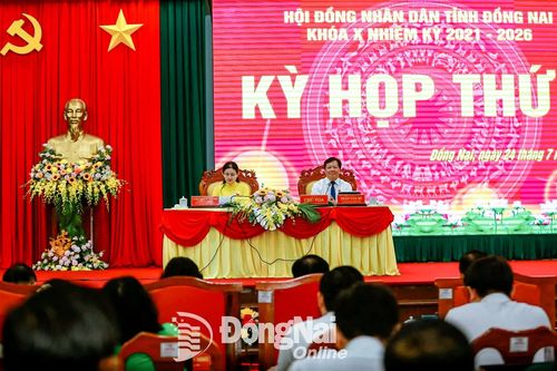Quốc hội ban hành nhiều quyết sách quan trọng tạo cơ sở pháp lý vững chắc về tổ chức chính quyền địa phương 2 cấp