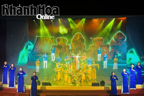 Nhà hát Nghệ thuật truyền thống biểu diễn báo cáo chương trình mới năm 2025