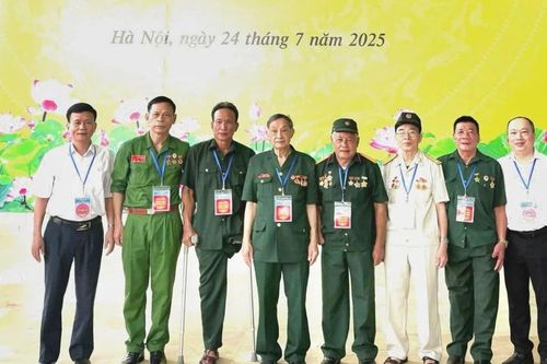 Lào Cai có 6 đại biểu tham dự gặp mặt người có công, nhân chứng lịch sử tiêu biểu năm 2025