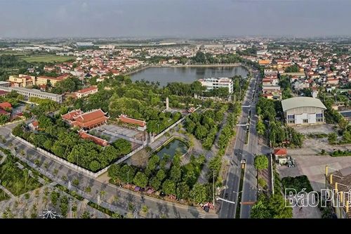 Hiện thực hóa mục tiêu trở thành trung tâm công nghiệp, dịch vụ
