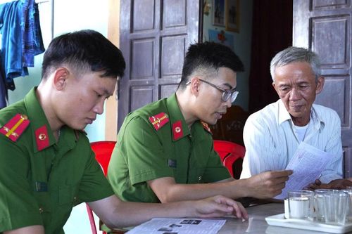 Quyết tâm bảo đảm an ninh trật tự cơ sở