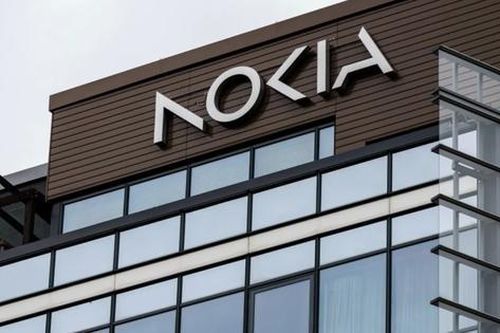Nokia tìm đối tác mới để hồi sinh mảng điện thoại