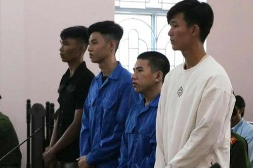 Cà Mau: Cố ý gây thương tích, nhóm thanh niên lĩnh án