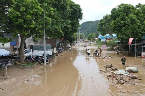 Nước lũ rút, người dân xã Con Cuông nỗ lực khắc phục hậu quả, ổn định cuộc sống