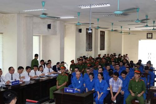 Cựu Tổng Biên tập Tạp chí Môi trường và Đô thị Việt Nam trực tiếp gỡ 26 bài viết