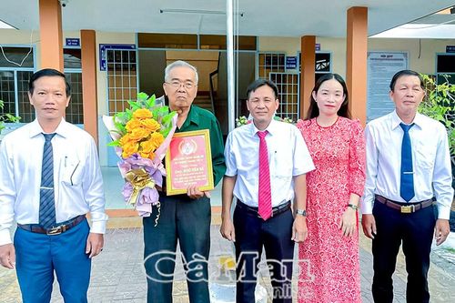 Cựu chiến binh gương mẫu, sống nghĩa tình