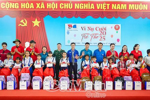 Lan toả yêu thương từ TP Hồ Chí Minh đến Đất Mũi