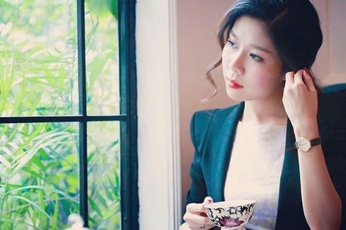 Không phải vì hết yêu, tôi ly hôn chỉ vì thấy mình vô dụng