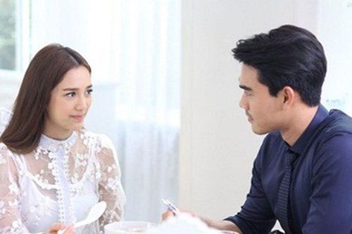 Vợ giỏi, mẹ bảo thủ, tôi ở giữa và muốn ly hôn chỉ vì... một câu nói