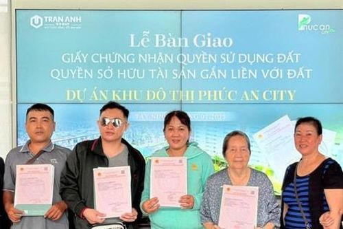 Trần Anh Group tiếp tục bàn giao sổ hồng cho khách hàng Phúc An City