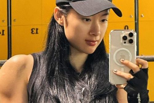 Angela Phương Trinh từ sở thích 'hở bạo' sexy đến phong cách 'phi giới tính'
