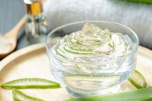 Cách sử dụng lô hội (nha đam) để có làn da sáng và mái tóc khỏe mạnh