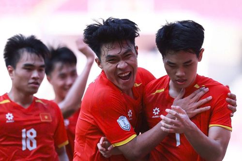 Ngược dòng ấn tượng, U23 Việt Nam gặp chủ nhà Indonesia ở chung kết