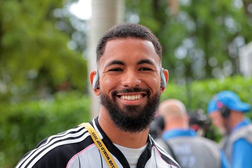 Ngôi sao Juventus nổi loạn