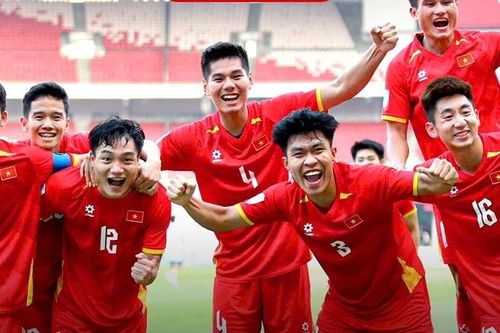 U23 Việt Nam ngược dòng thắng U23 Philippines