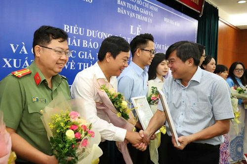 TP.HCM biểu dương 70 tác phẩm báo chí hay, xuất sắc quý 2 năm 2025