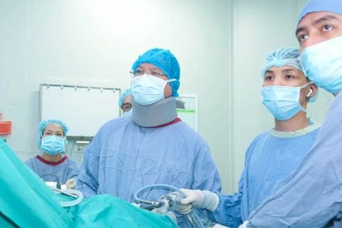 Bệnh nhân đồng thời mắc 2 bệnh ung thư tiêu hóa