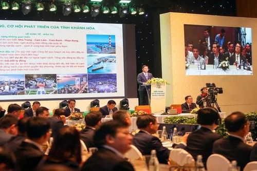 Khánh Hòa gặp mặt doanh nghiệp, nhà đầu tư năm 2025
