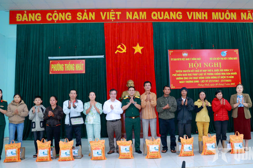 Bệnh viện Quân y 211: Nhiều hoạt động tri ân gia đình chính sách, người có công