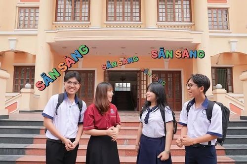 Một ngày làm sinh viên NTTU: Khám phá ngành Luật