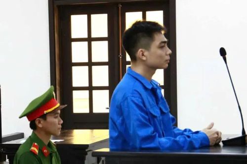 Lãnh án 12 năm tù vì lừa đảo, chiếm đoạt 1,8 tỷ đồng