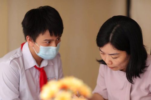Nâng cao năng lực tư vấn tâm lý học đường cho giáo viên chủ nhiệm