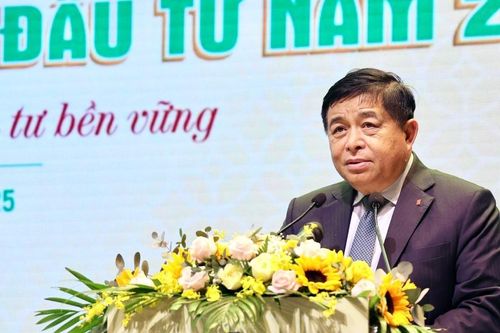 Doanh nghiệp, nhà đầu tư tại Khánh Hòa phải thật sự trở thành những chiến sỹ trên mặt trận kinh tế