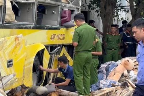 Nạn nhân kể lại khoảnh khắc xảy ra vụ lật xe khách thảm khốc ở Hà Tĩnh