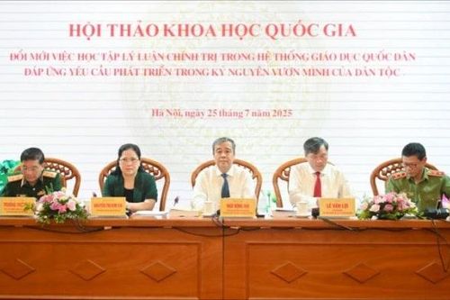 Đổi mới việc học tập lý luận chính trị đáp ứng yêu cầu trong kỷ nguyên mới