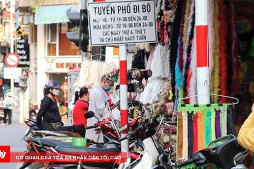 Hành vi chiếm dụng vỉa hè là biểu hiện văn hóa công cộng và ý thức pháp luật kém