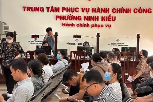 Công chức cấp xã chịu áp lực lớn trước nhiều đơn yêu cầu xác nhận vượt thẩm quyền