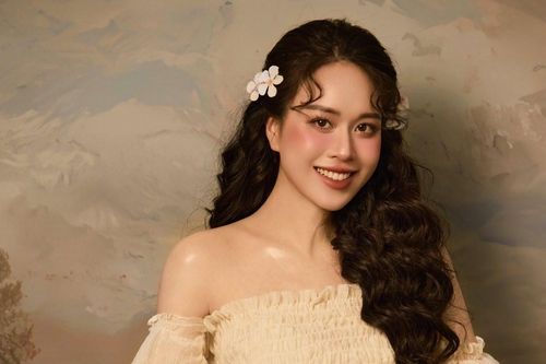 MC Ngô Mai Phương VTV báo tin vui ở tuổi 28