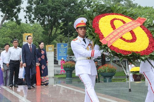 'Tri ân các anh hùng liệt sĩ bằng cả tấm lòng, đạo lý của người đang sống'