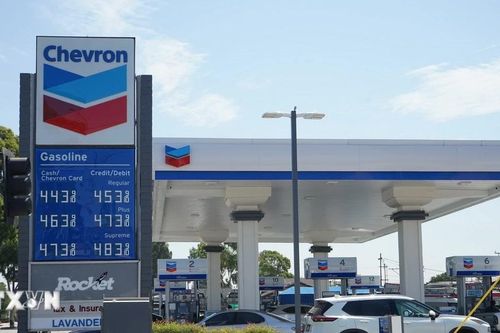Chevron trở lại Venezuela sau khi Mỹ nới lỏng lệnh trừng phạt