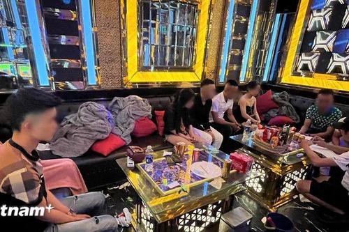 Liên tiếp triệt xóa các nhóm đối tượng tổ chức 'tiệc' ma túy trong các quán karaoke
