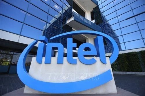 Intel cắt giảm nhân sự và rút khỏi Đức giữa sức ép từ làn sóng AI
