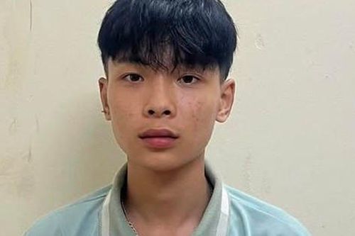 Tạm giữ thiếu niên 15 tuổi vung dao chém người trong cơn say