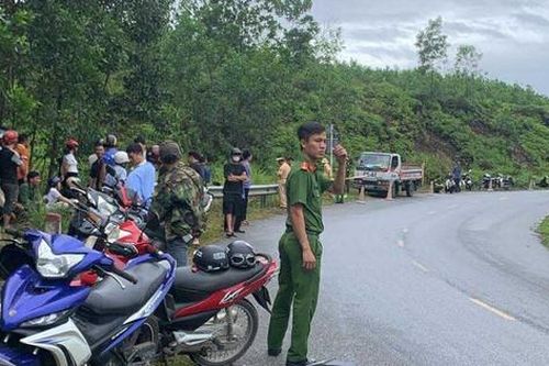 Hi hữu: Ngã xe máy bên đường, vô tình phát hiện thi thể nam giới cùng ngày tháng năm sinh