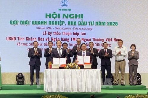 Khánh Hòa mở hướng thu hút các 'Sếu đầu đàn' đến đầu tư phát triển