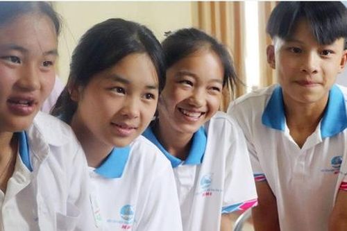 Đào tạo nhân lực chất lượng cao người dân tộc thiểu số: Cần có chính sách đồng bộ