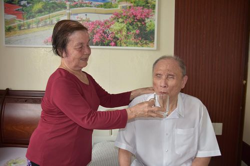 Dì Hai Hoa