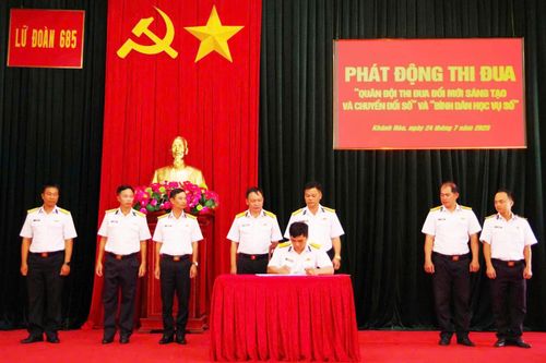 Lữ đoàn 685 phát động 2 phong trào thi đua