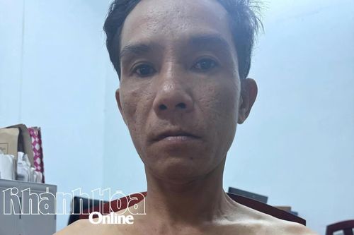 Truy bắt nhanh đối tượng vờ mua điện thoại để trộm tài sản